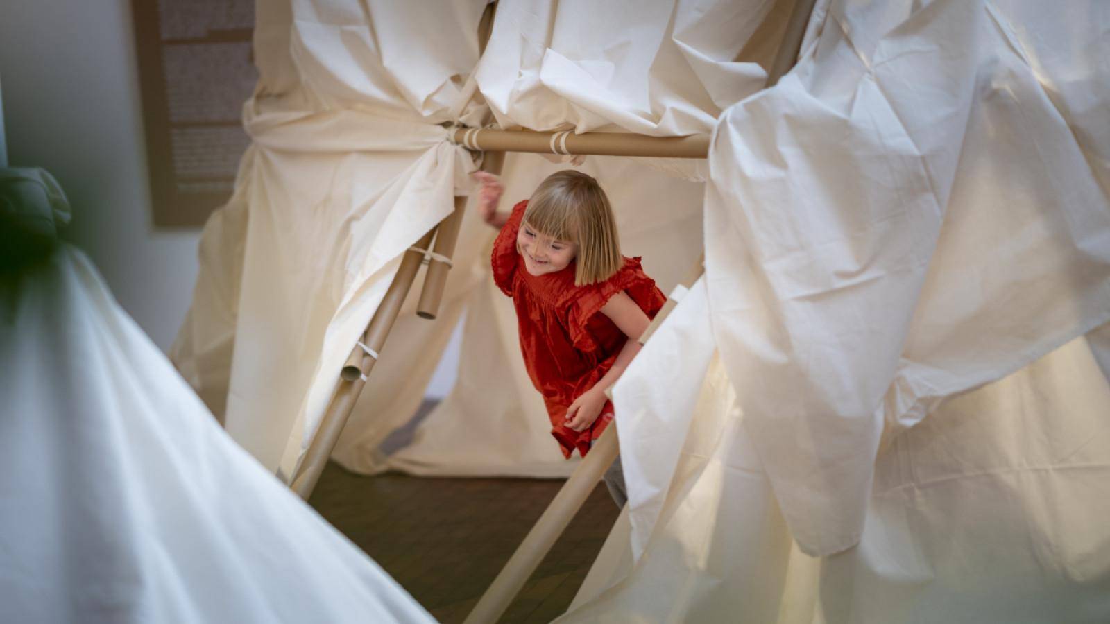 Foto af barn på Utzon